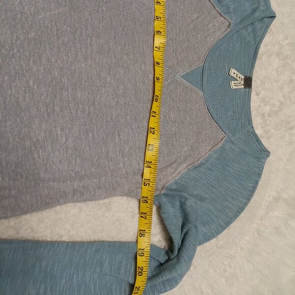 Free People We The Free Friday Feeling Tee Raglan Top Size M - Picture 4 of 10